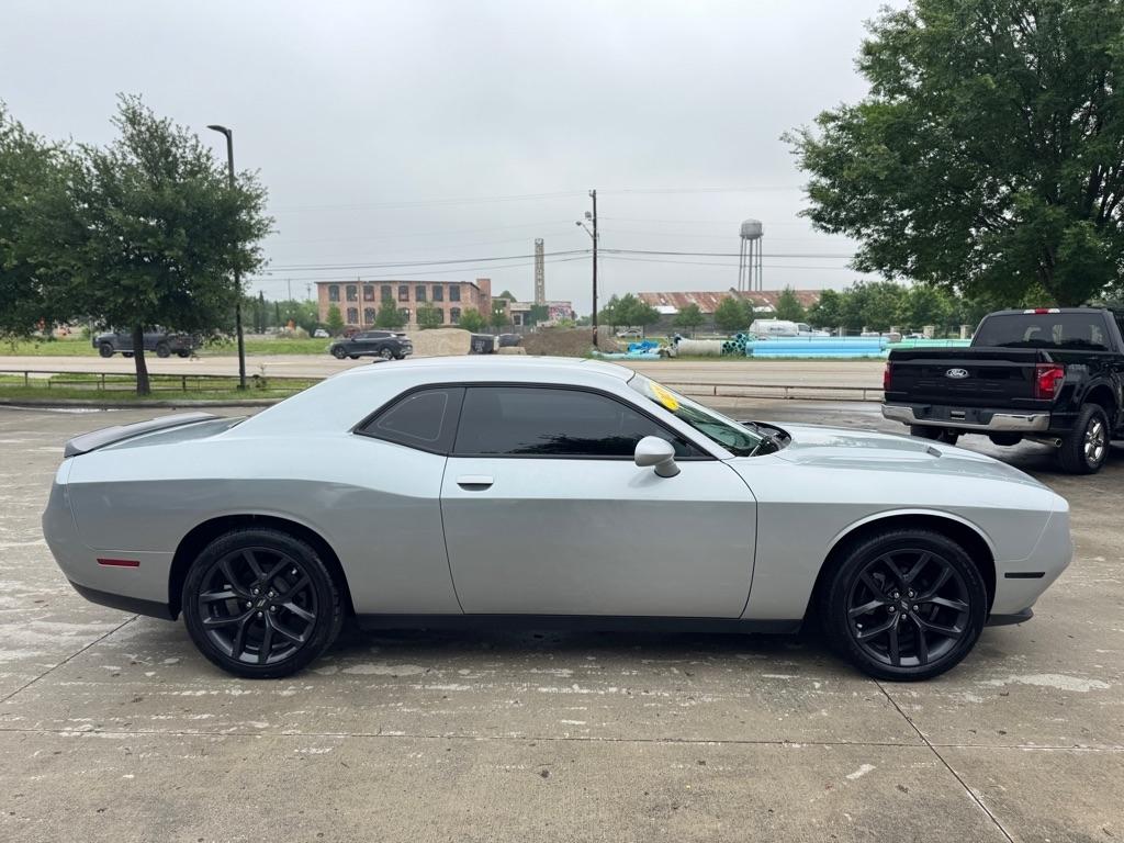 Dodge Challenger SXT 2020