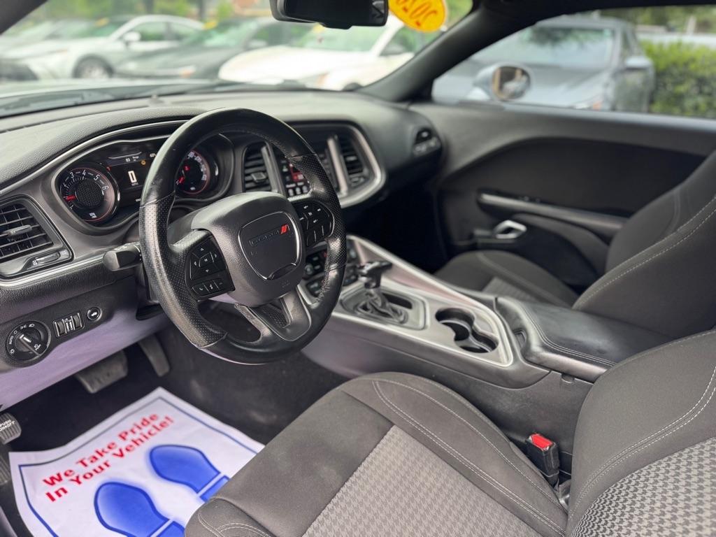 Dodge Challenger SXT 2020