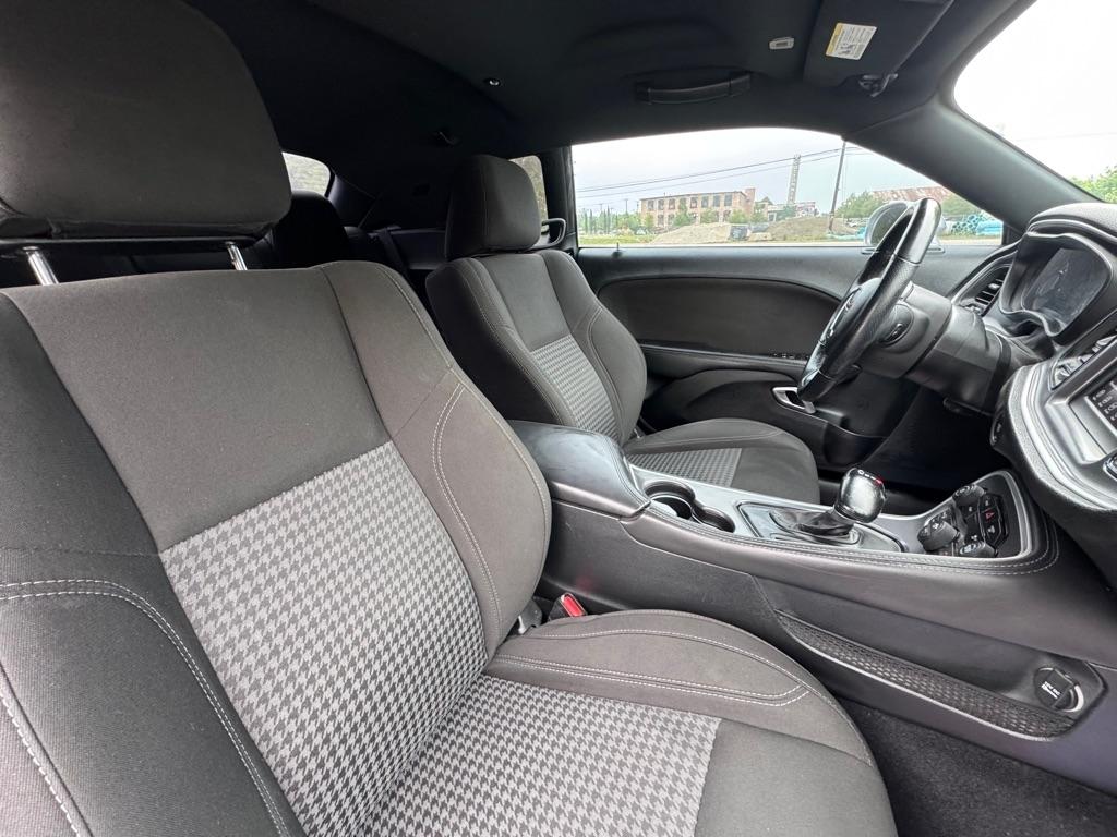 Dodge Challenger SXT 2020