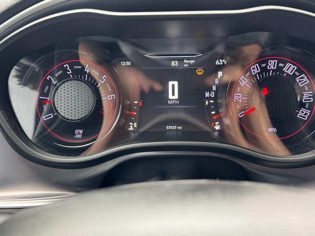 Dodge Challenger SXT 2020