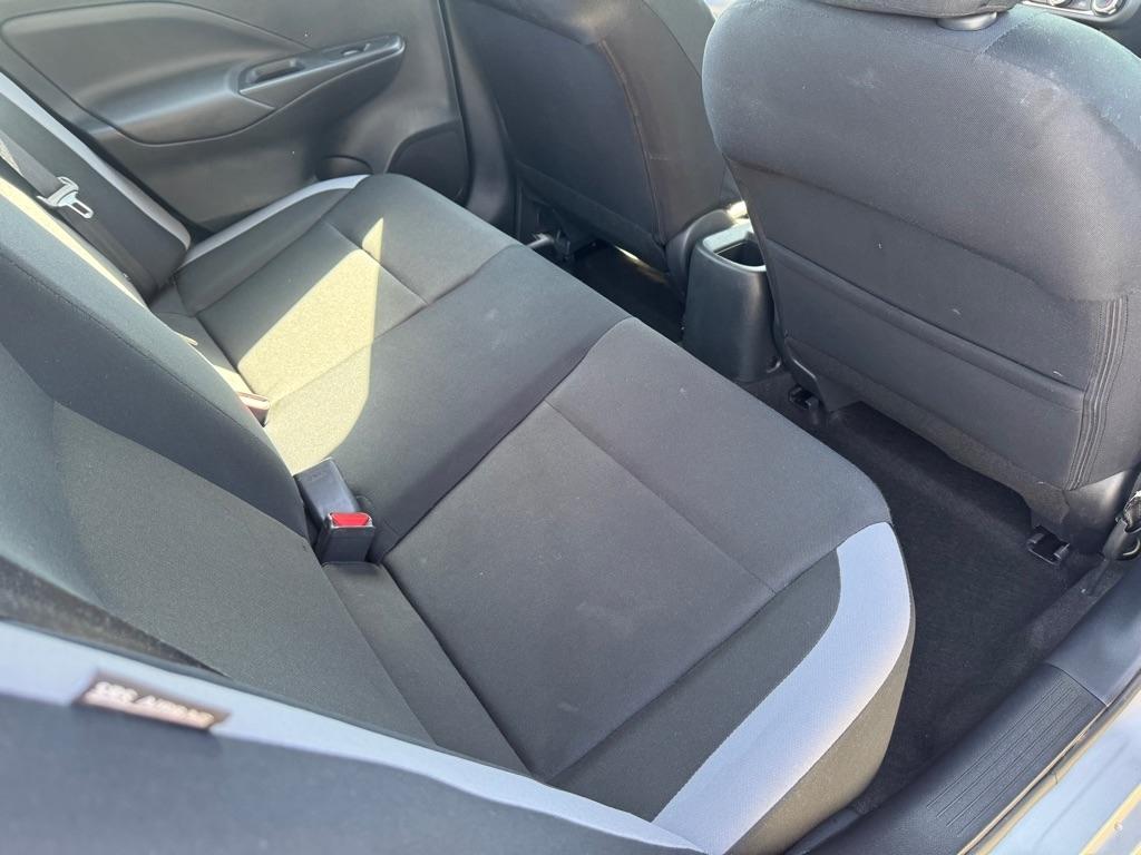 Nissan Versa S CVT 2025