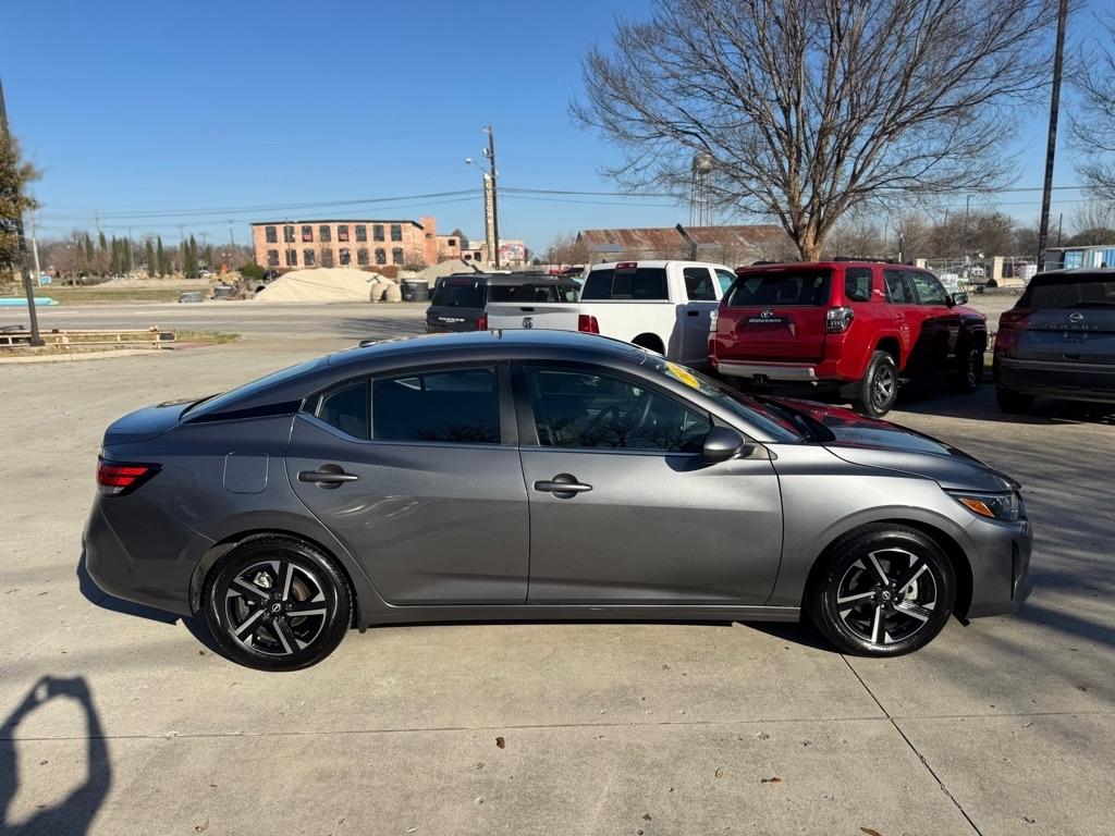 Nissan Sentra SV 2024