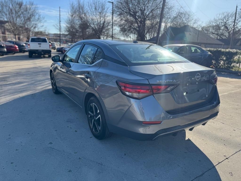 Nissan Sentra SV 2024