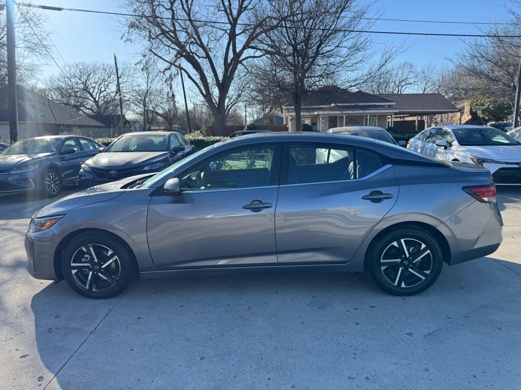 Nissan Sentra SV 2024