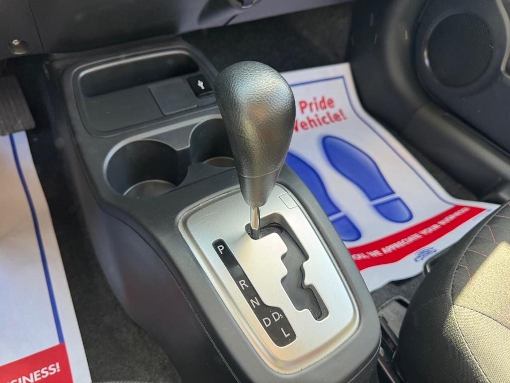 Mitsubishi Mirage ES 5M 2024