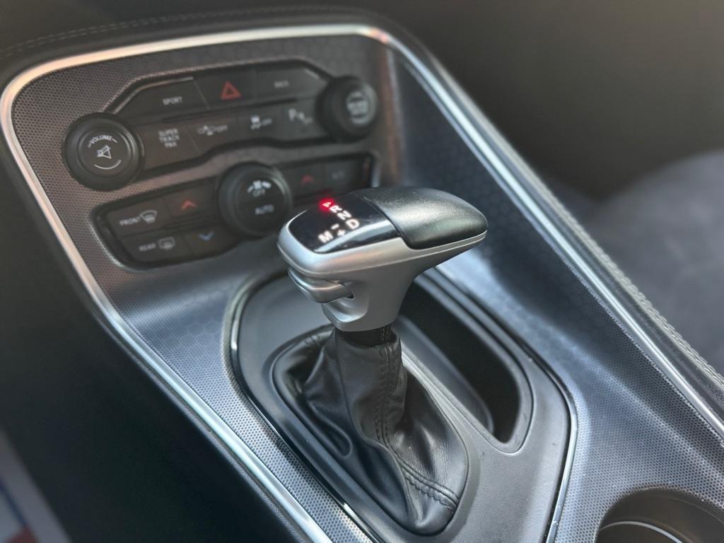 Dodge Challenger  2015