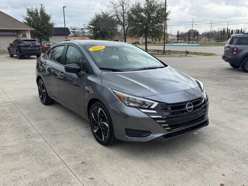 Nissan Versa SR 2024