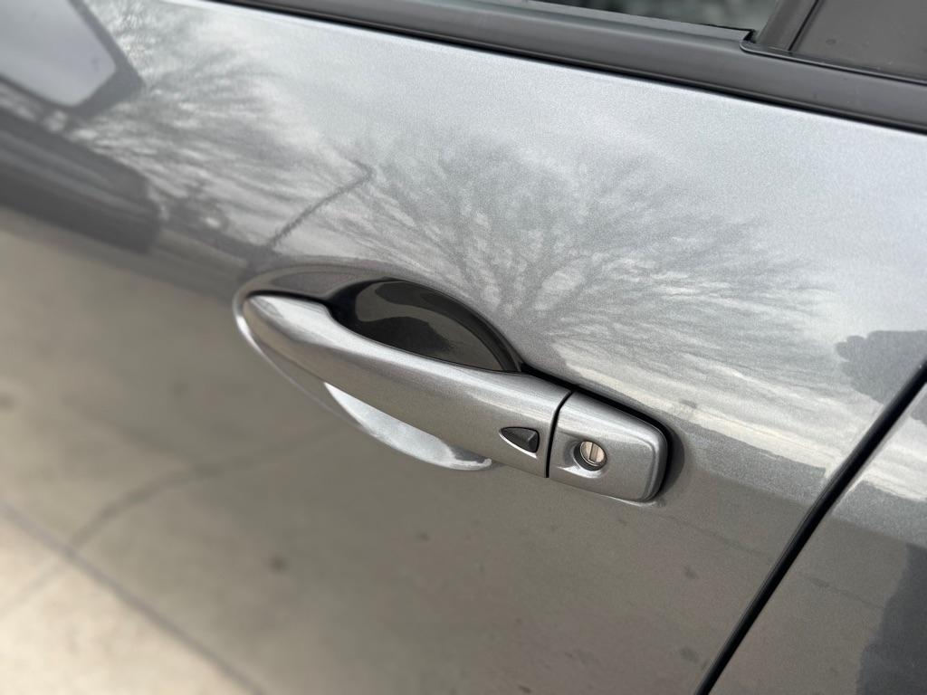 Nissan Versa SR 2024