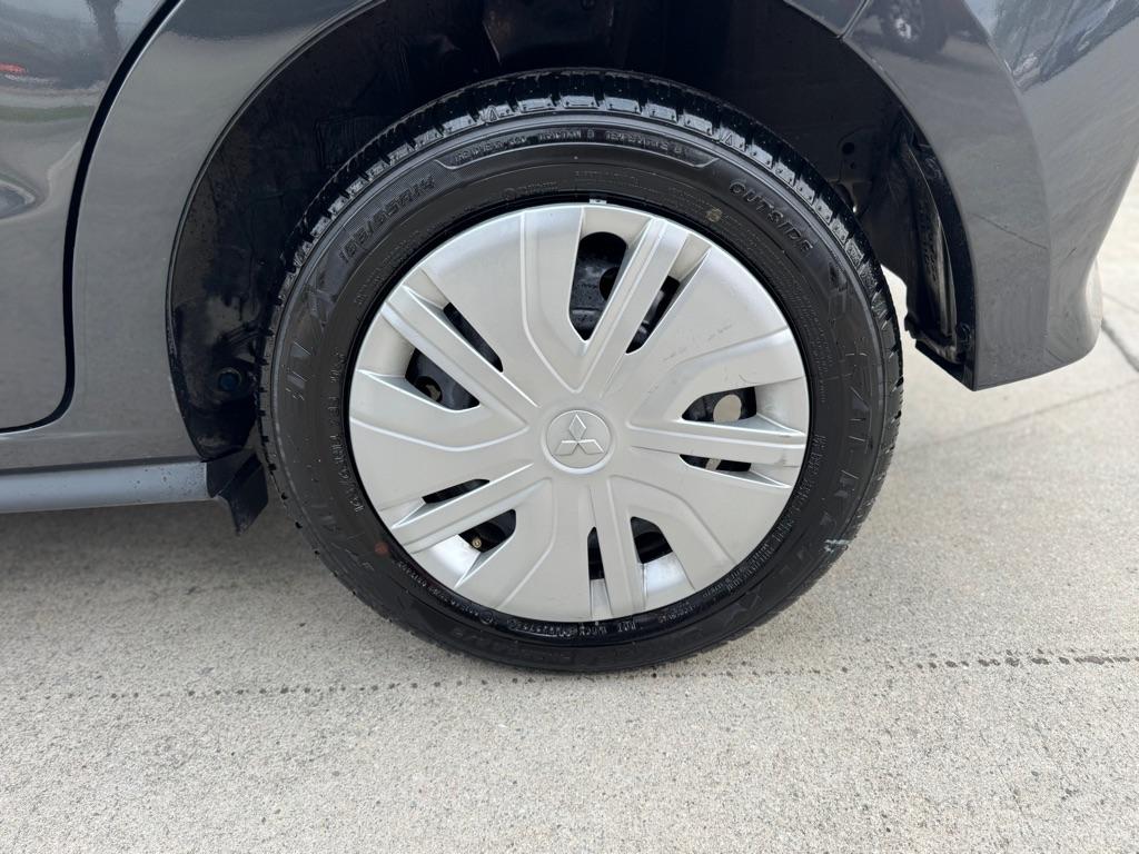 Mitsubishi Mirage ES 5M 2024