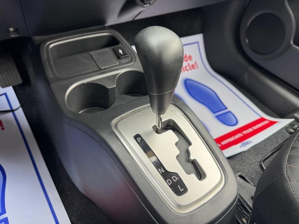 Mitsubishi Mirage ES 5M 2024