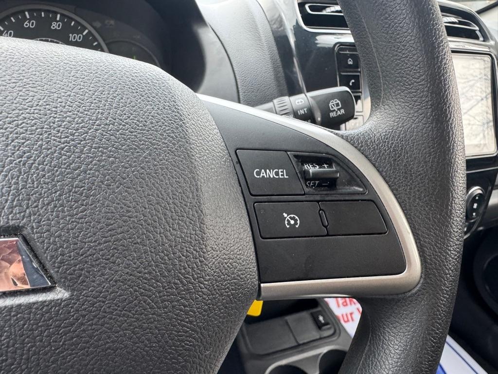 Mitsubishi Mirage ES 5M 2024