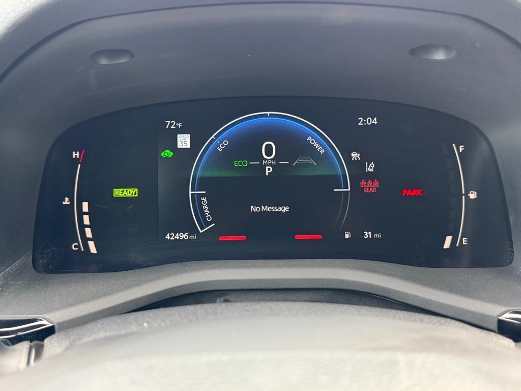 Toyota Camry Hybrid XLE 2025