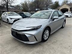 2025 Toyota Camry Hybrid 