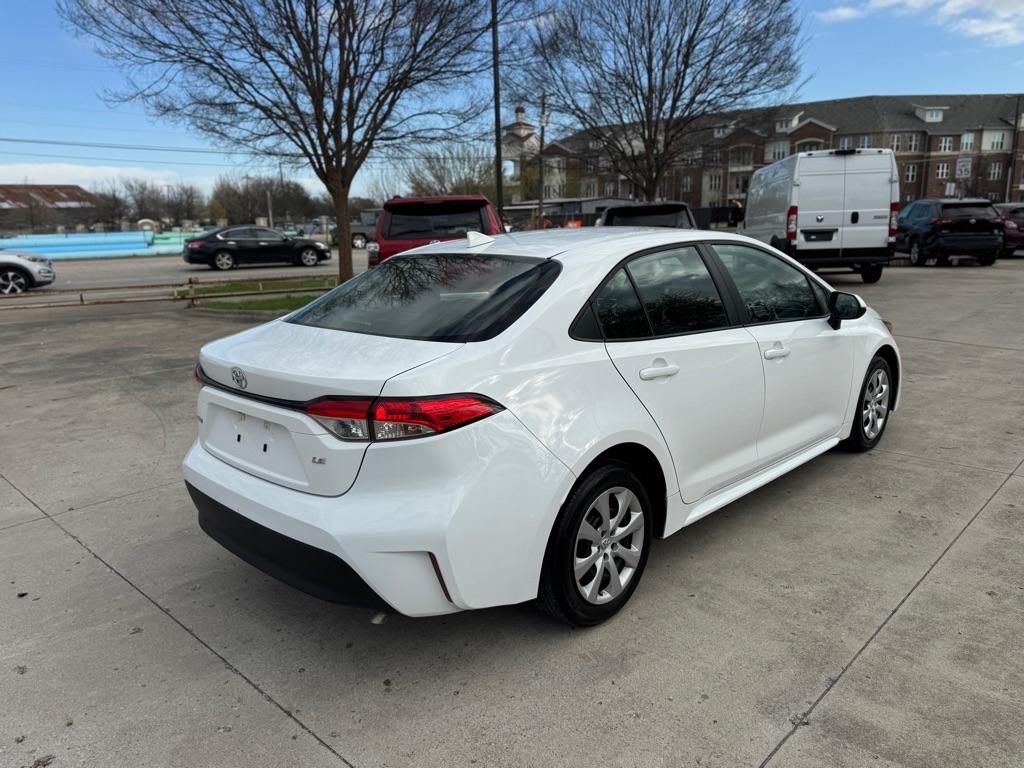 Toyota Corolla LE 2025