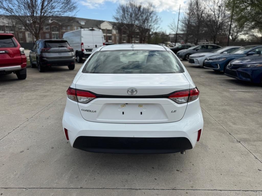 Toyota Corolla LE 2025