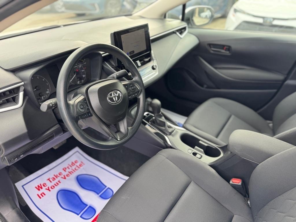 Toyota Corolla LE 2025