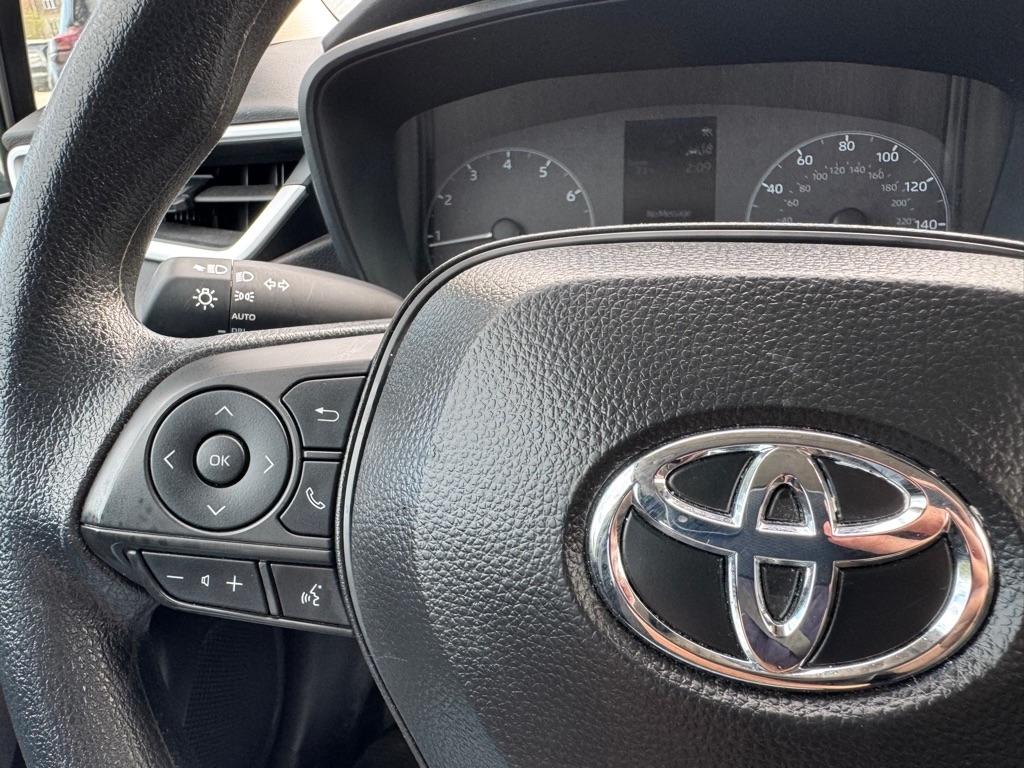 Toyota Corolla LE 2025