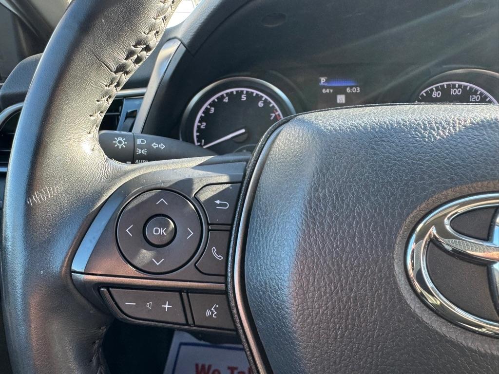 Toyota Camry SE 2024