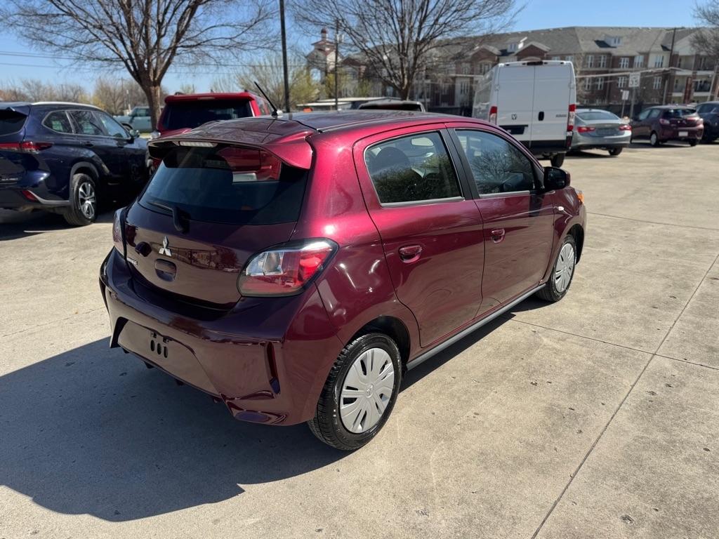 Mitsubishi Mirage ES 5M 2024