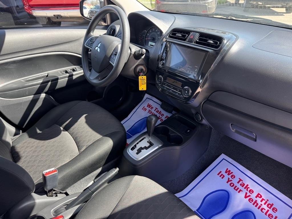 Mitsubishi Mirage ES 5M 2024