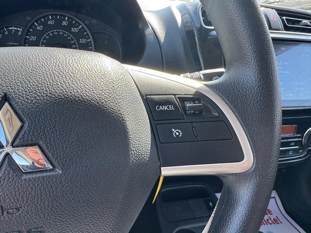 Mitsubishi Mirage ES 5M 2024