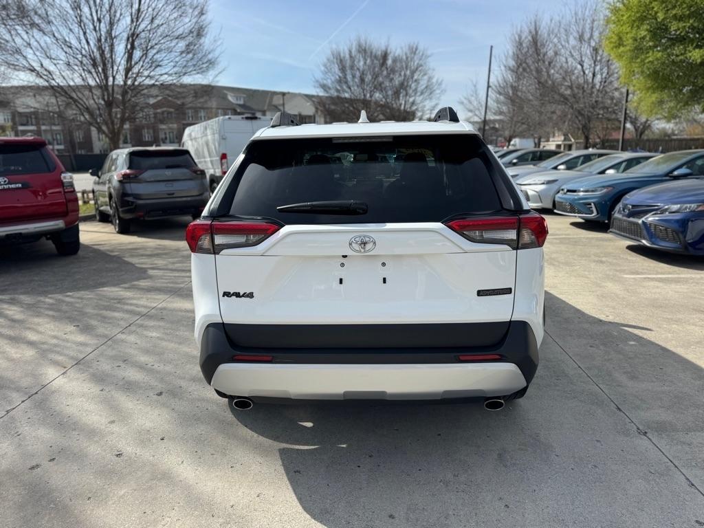 Toyota RAV4 Adventure AWD 2024
