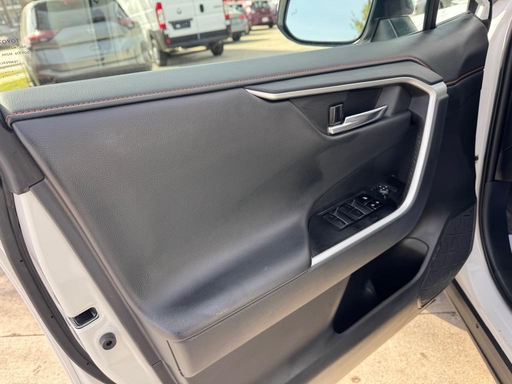 Toyota RAV4 Adventure AWD 2024