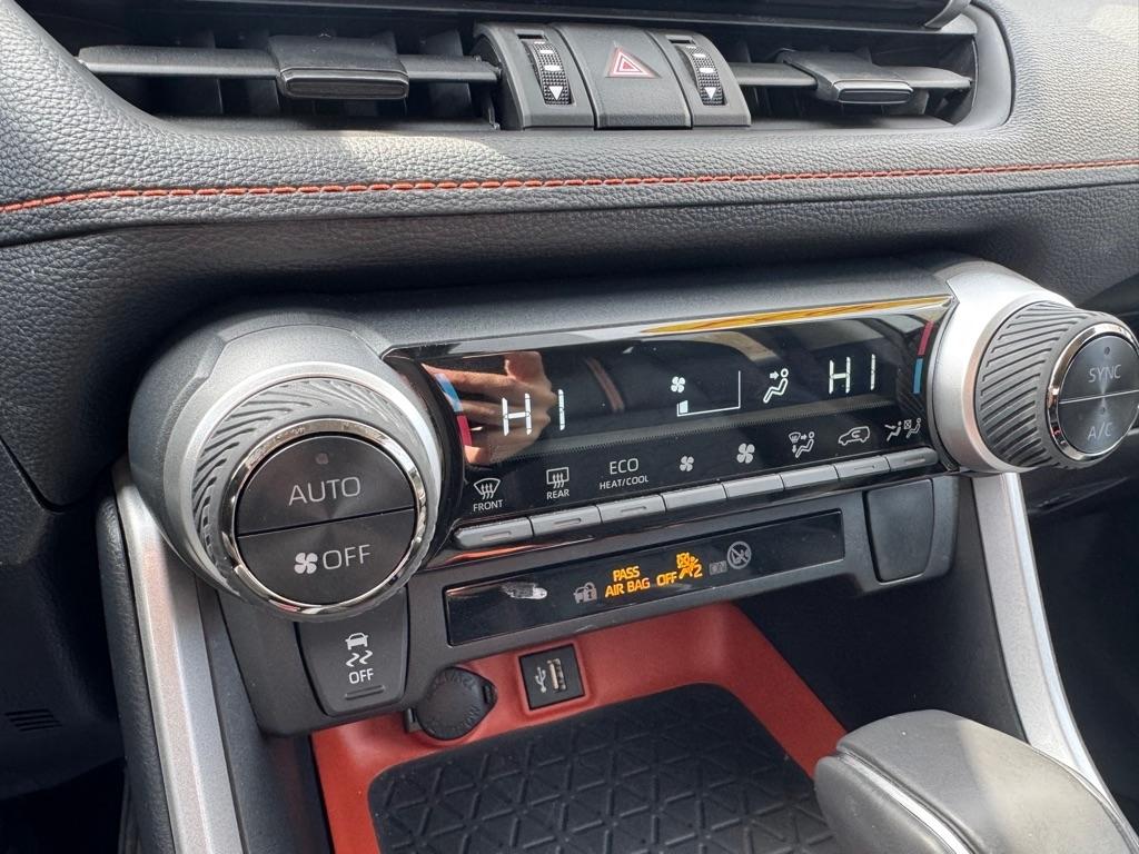 Toyota RAV4 Adventure AWD 2024