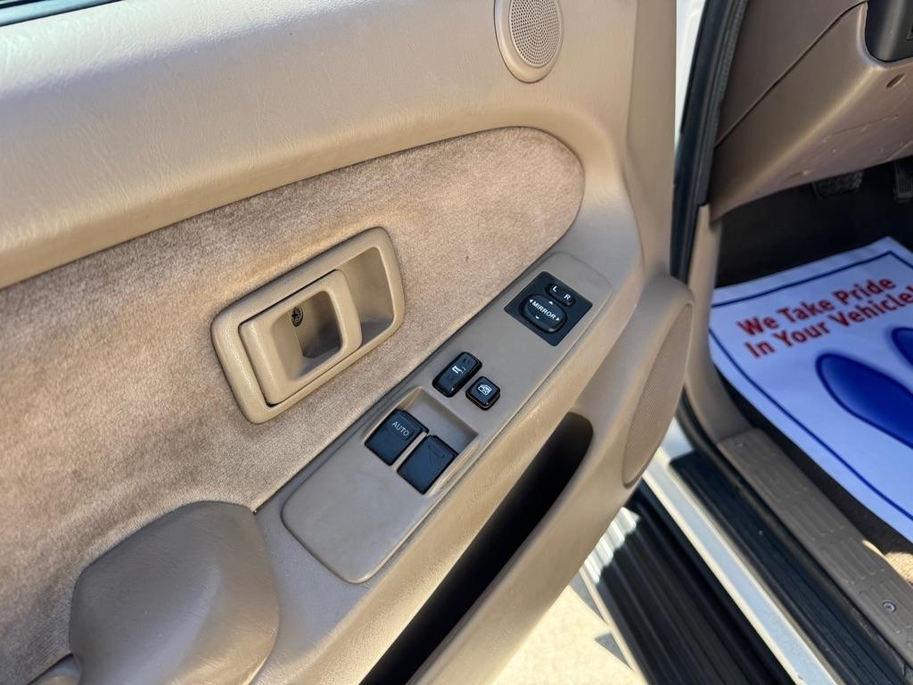 Toyota Tacoma PreRunner Xtracab 2WD 2002