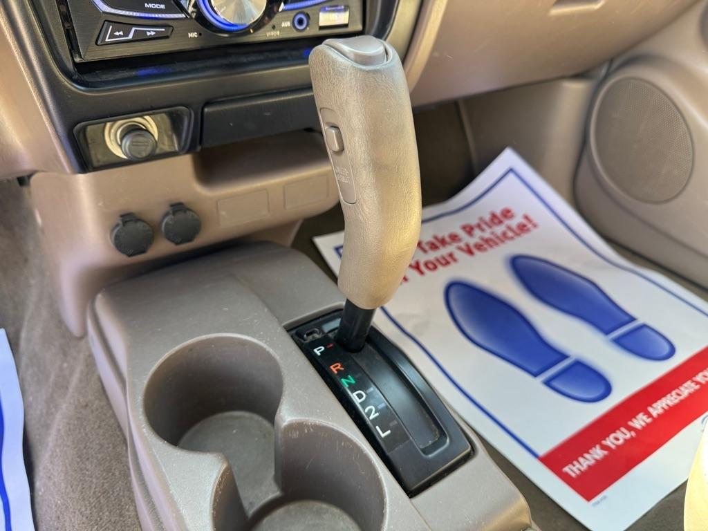 Toyota Tacoma PreRunner Xtracab 2WD 2002