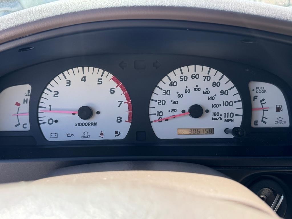 Toyota Tacoma PreRunner Xtracab 2WD 2002