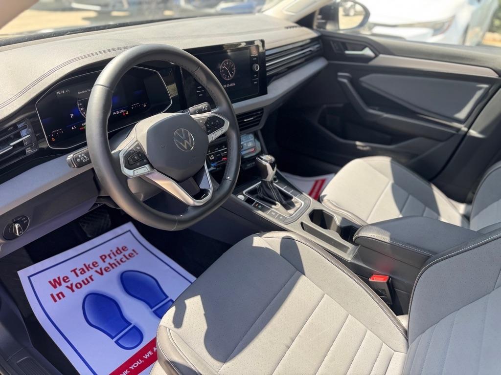 Volkswagen Jetta  2025