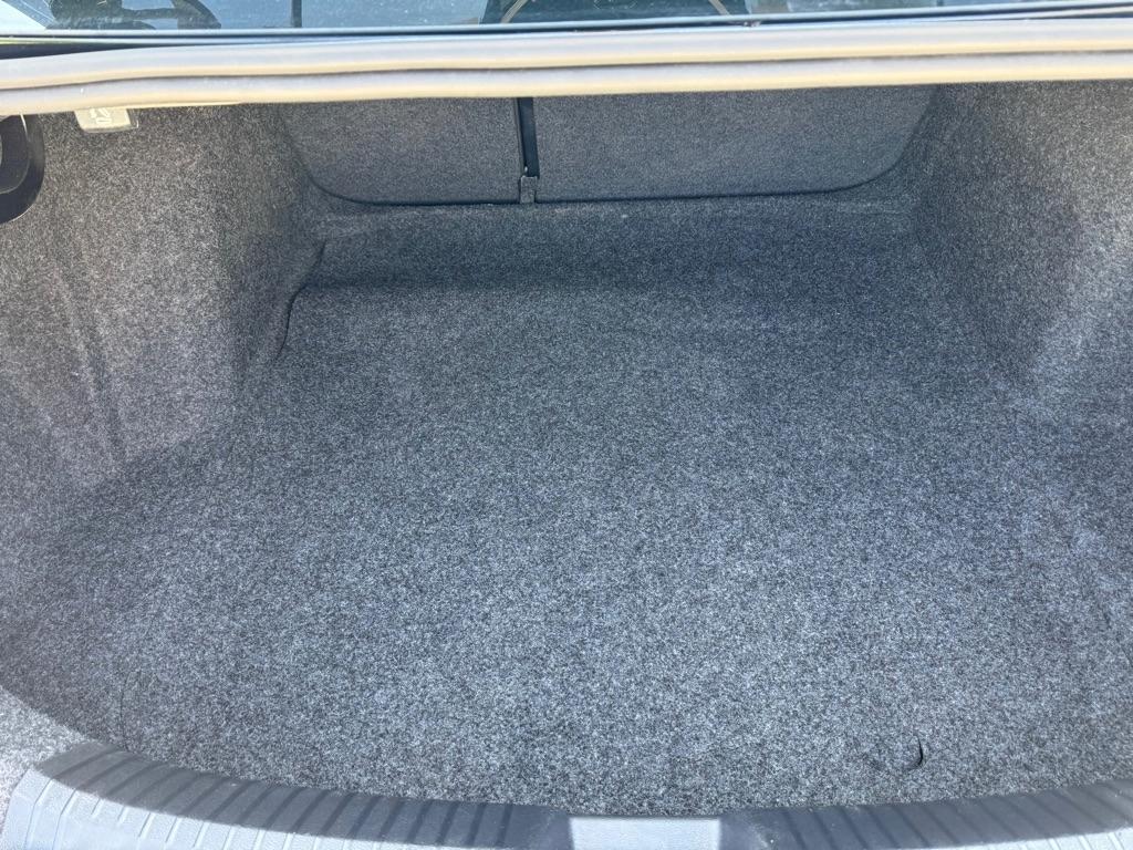 Volkswagen Jetta  2025