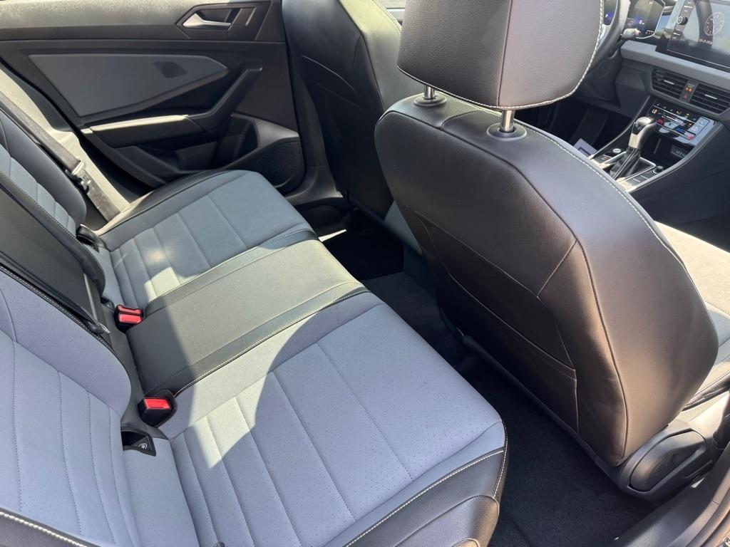 Volkswagen Jetta  2025