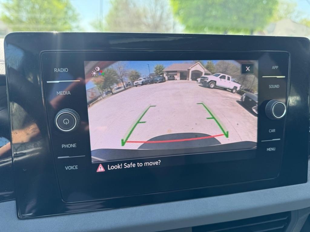 Volkswagen Jetta  2025