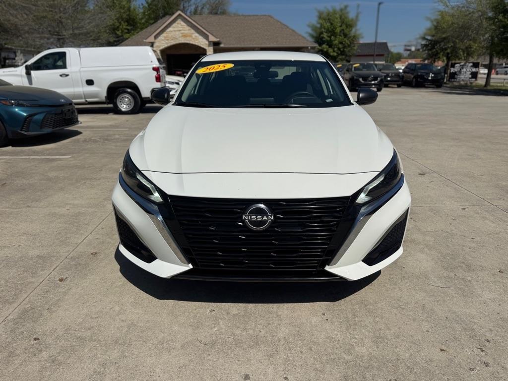 Nissan Altima 2.5 SV 2025