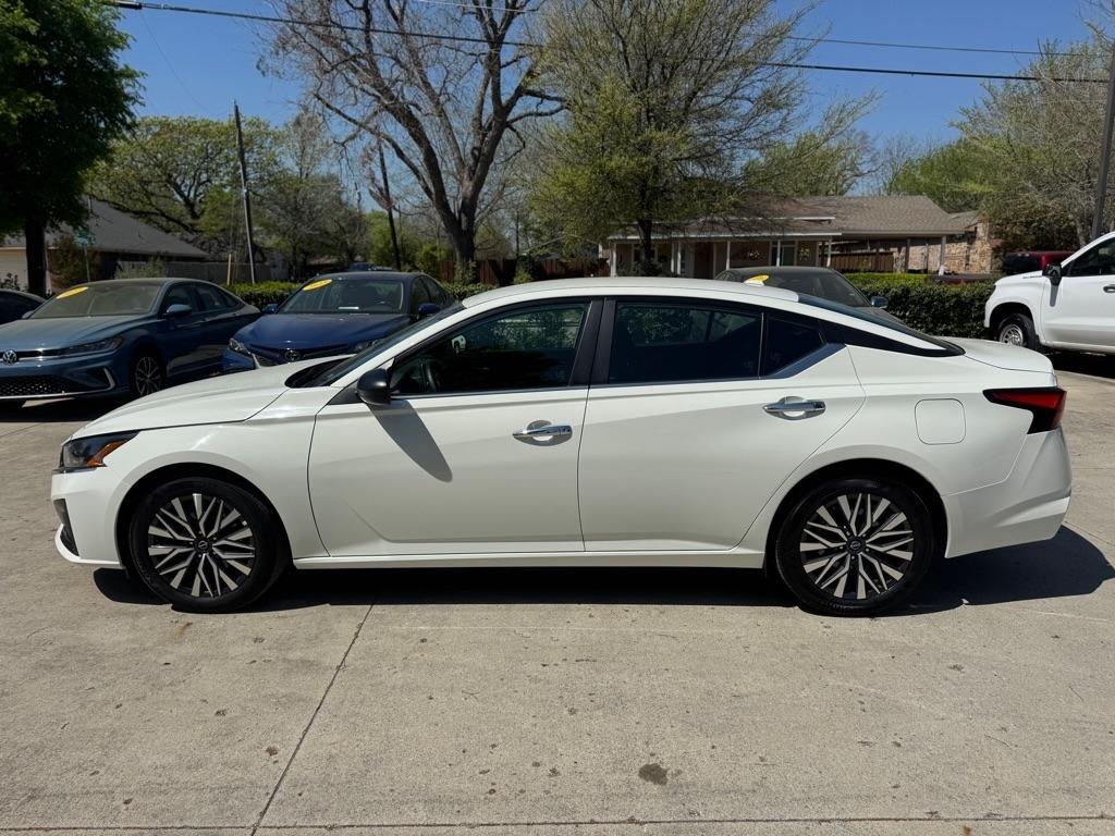 Nissan Altima 2.5 SV 2025