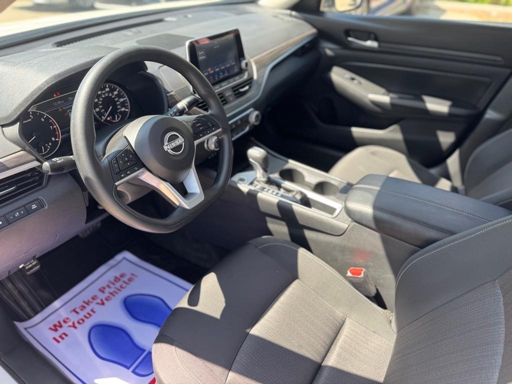 Nissan Altima 2.5 SV 2025