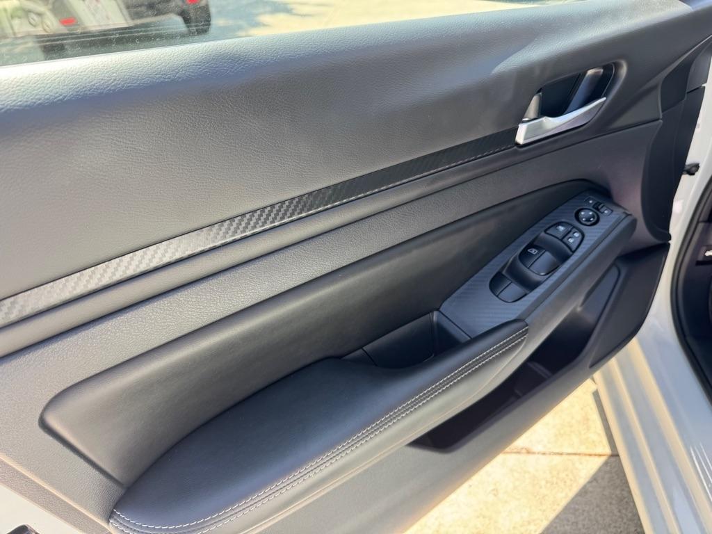 Nissan Altima 2.5 SV 2025