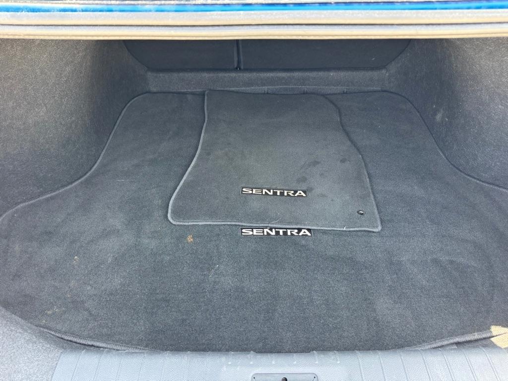 Nissan Sentra SV 2025