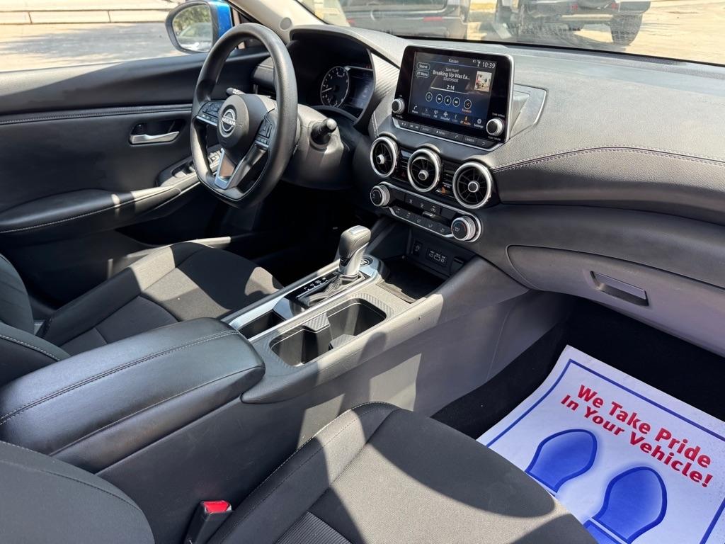 Nissan Sentra SV 2025