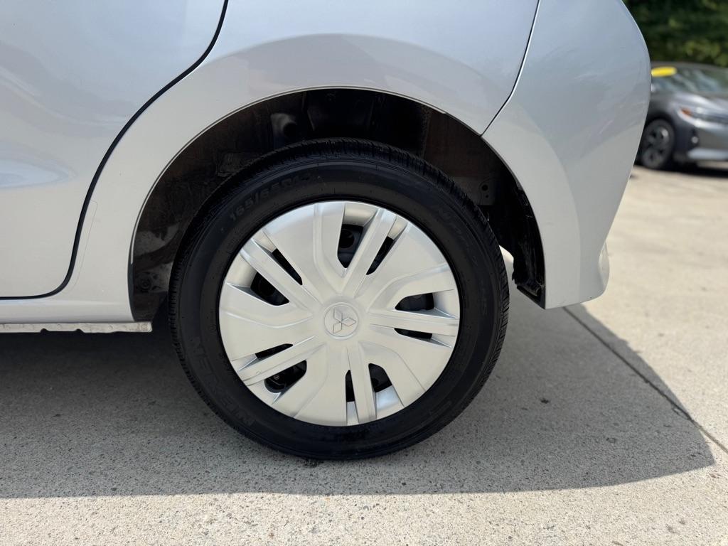 Mitsubishi Mirage ES 5M 2024