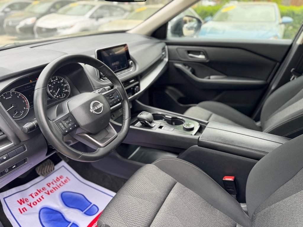 Nissan Rogue SV AWD 2025