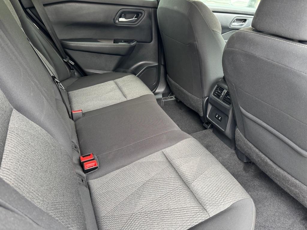 Nissan Rogue SV AWD 2025