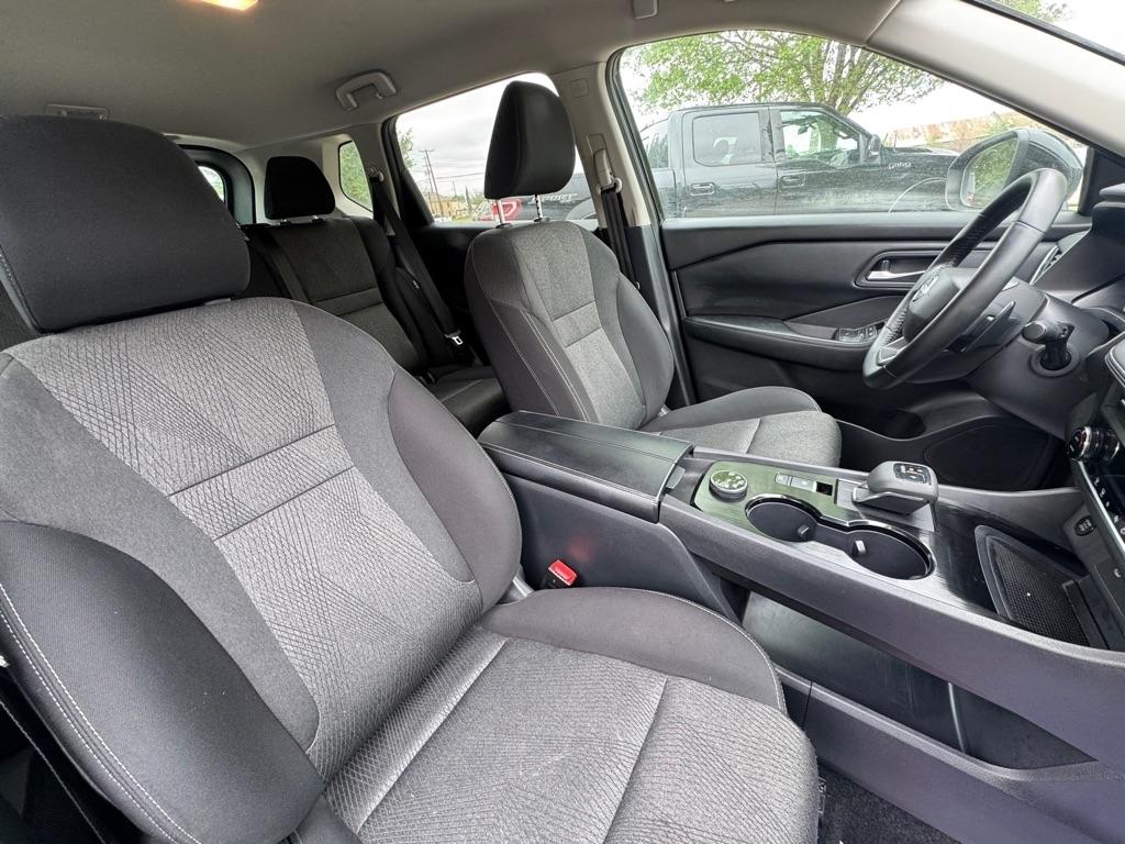 Nissan Rogue SV AWD 2025