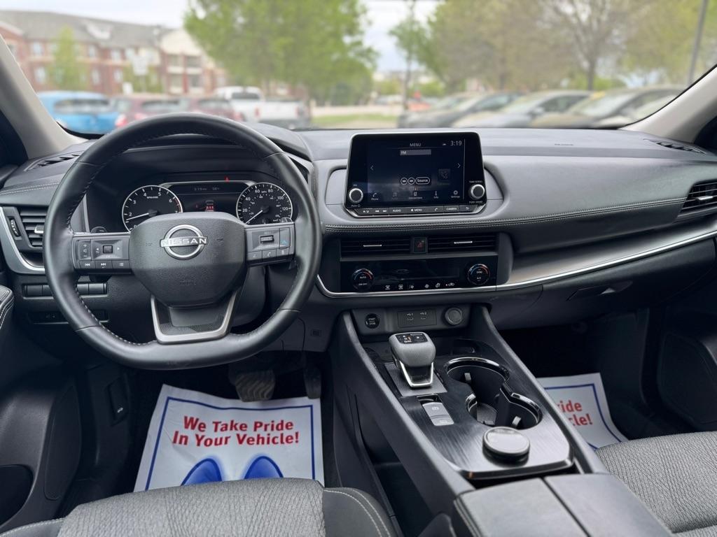 Nissan Rogue SV AWD 2025