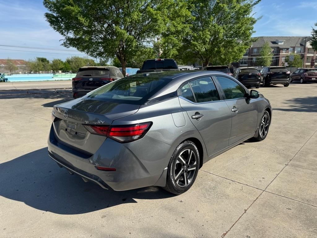 Nissan Sentra SV 2024