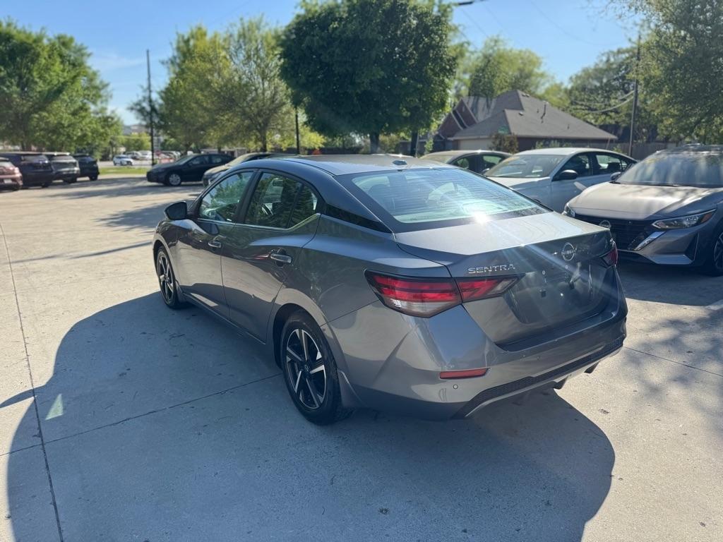 Nissan Sentra SV 2024