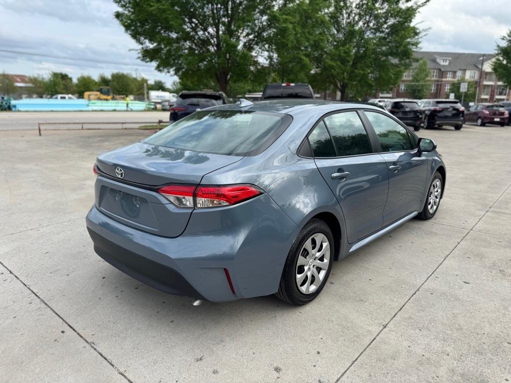 Toyota Corolla LE 2026