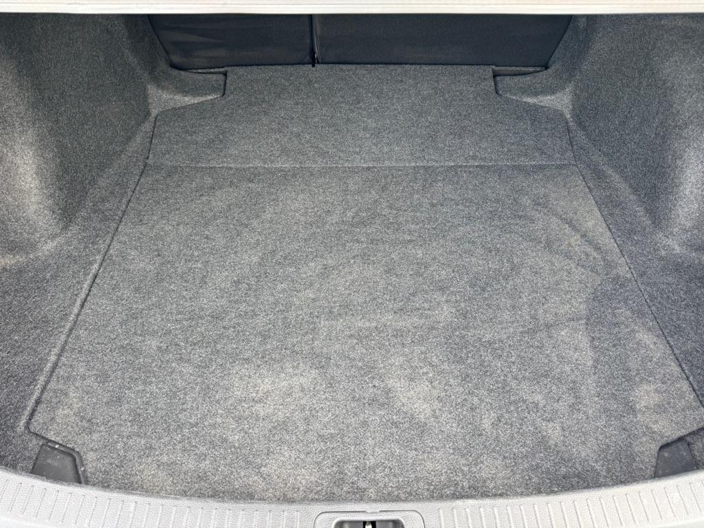 Toyota Corolla LE 2026